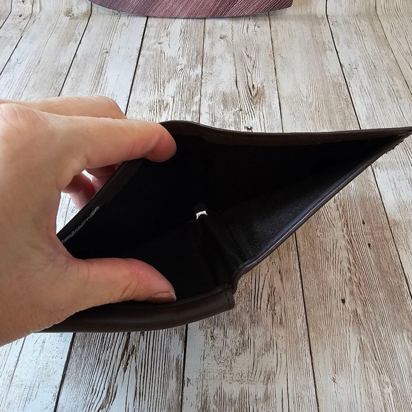 Men's Guess Wallet Brown Black One size - Picture 4 of 4